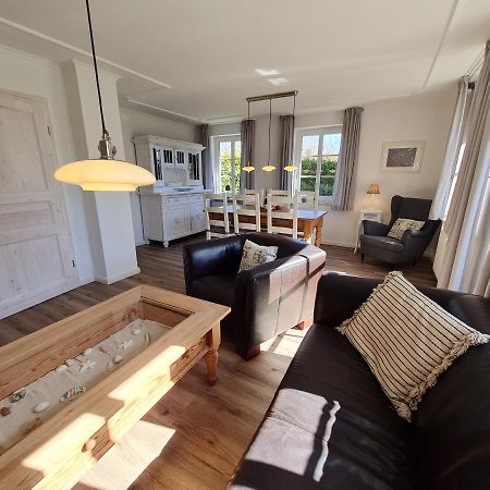 Utersum Ferienhaus Ellen, Eg Whg מראה חיצוני תמונה