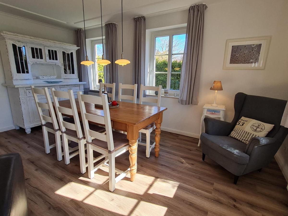 Utersum Ferienhaus Ellen, Eg Whg מראה חיצוני תמונה